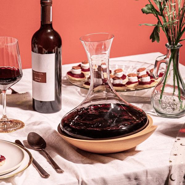 Vinario Swirling Wine Decanter